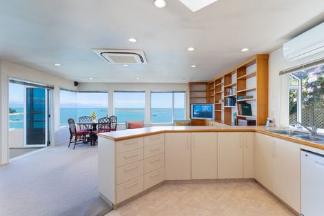 Photo of property in 393 Wakefield Quay, Stepneyville, Nelson, 7010