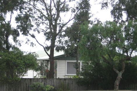 Photo of property in 1/4305 Great North Road, Glendene, Auckland, 0602