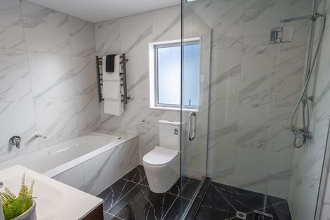 Photo of property in 15 Bight Road, Long Bay, Auckland, 0630