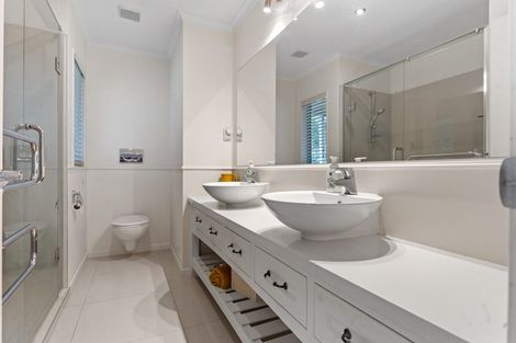 Photo of property in 31 Hythe Terrace, Mairangi Bay, Auckland, 0630