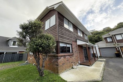Photo of property in 6 Flinders Place, Johnsonville, Wellington, 6037