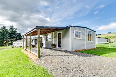 Photo of property in 53a Riverdale Road, Dannevirke, 4930
