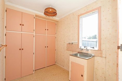 Photo of property in 34 Puriri Street, Hawera, 4610