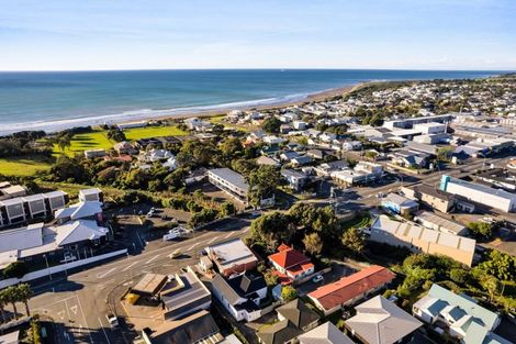 Photo of property in 444a Devon Street East, Strandon, New Plymouth, 4312