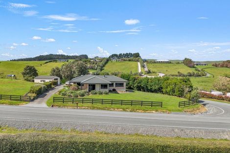 Photo of property in 13 Taipa View Road, Taipa, 0483