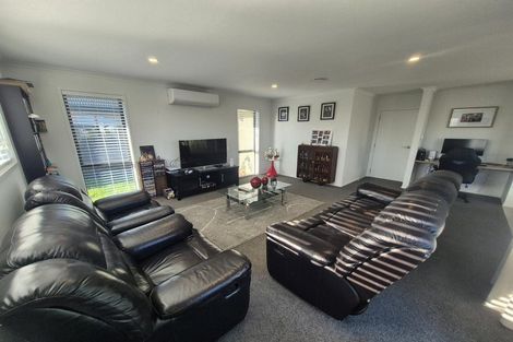 Photo of property in 34 Drylands Drive, Rolleston, 7614