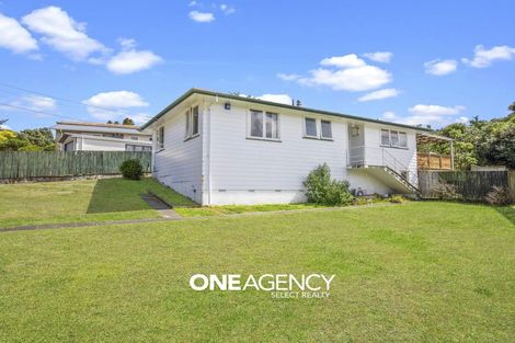 Photo of property in 151 Sievers Grove, Cannons Creek, Porirua, 5024