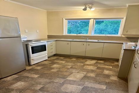 Photo of property in 1/88 Lake Road, Northcote, Auckland, 0627