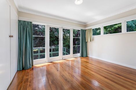 Photo of property in 122 Sandspit Road, Shelly Park, Auckland, 2014