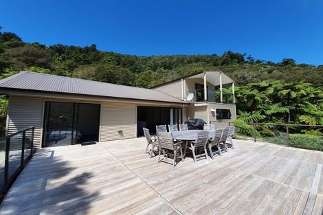 Photo of property in 9 Rata Street, Duncan Bay, Tennyson Inlet, 7195