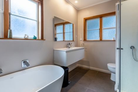 Photo of property in 8 Barrister Avenue, Mount Roskill, Auckland, 1042