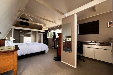 Photo of property in 24 Beach Haven Road, Beach Haven, Auckland, 0626