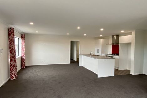 Photo of property in 13 Saint Vincent Terrace, Grenada Village, Wellington, 6037