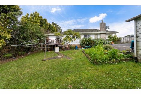 Photo of property in 55a Tirimoana Road, Te Atatu South, Auckland, 0602