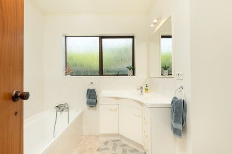 Photo of property in 155 Dickson Road, Papamoa Beach, Papamoa, 3118