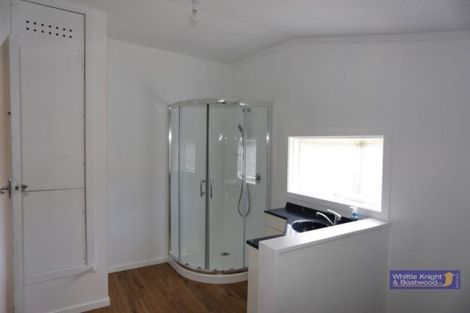 Photo of property in 10 Mortlake Street, Islington, Christchurch, 8042