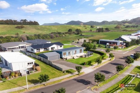 Photo of property in 27 Ocean Breeze Drive, Waihi Beach, 3611