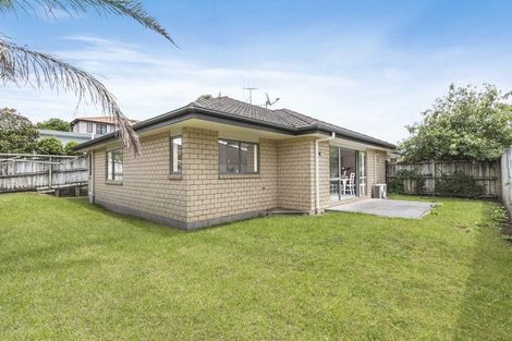 Photo of property in 36 Ranchod Terrace, Pukekohe, 2120