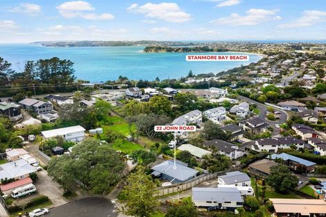 Photo of property in 22 John Road, Stanmore Bay, Whangaparaoa, 0932