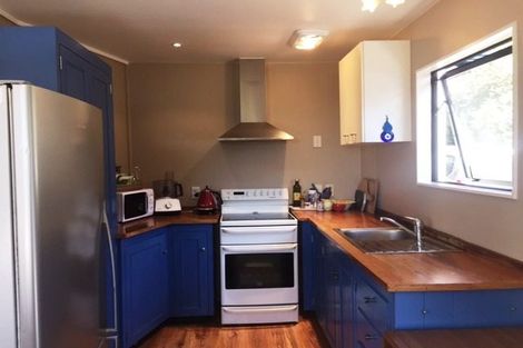 Photo of property in 10 Calamaras Street, Enner Glynn, Nelson, 7011