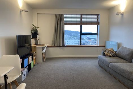 Photo of property in Hobson Court Flats, 86/70 Hobson Street, Thorndon, Wellington, 6011