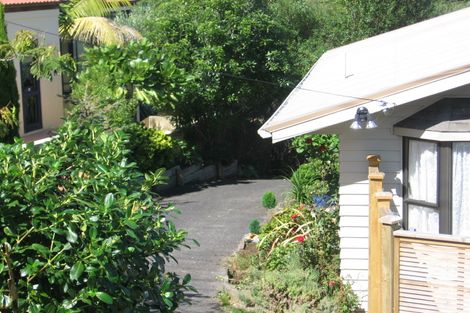 Photo of property in 2/93 Churchill Road, Murrays Bay, Auckland, 0630