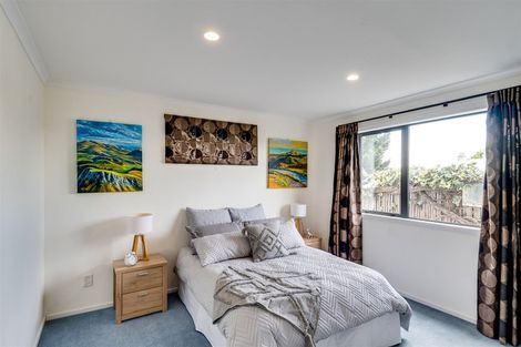 Photo of property in 633 Marine Parade, Napier South, Napier, 4110