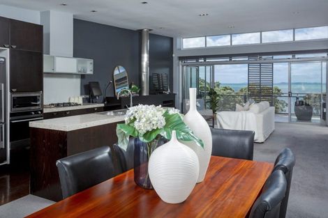 Photo of property in Ocean Breeze Apts, 23107/87 Clyde Road, Browns Bay, Auckland, 0630