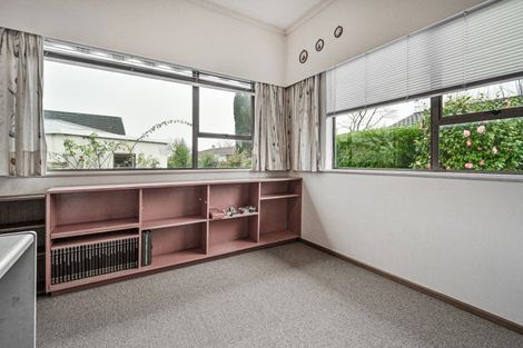 Photo of property in 2/37 Middle Road, Havelock North, 4130