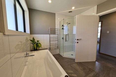 Photo of property in 32 Aorangi Crescent, Lake Tekapo, 7999