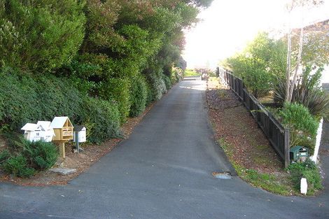 Photo of property in 16 Larkins Street, Helensburgh, Dunedin, 9010