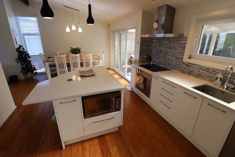 Photo of property in 3 Busbridge Place, Hillcrest, Auckland, 0627