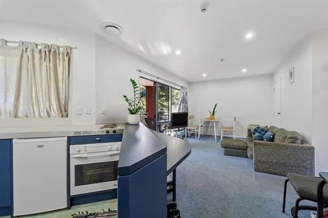 Photo of property in 17/3 The Avenue, Albany, Auckland, 0632