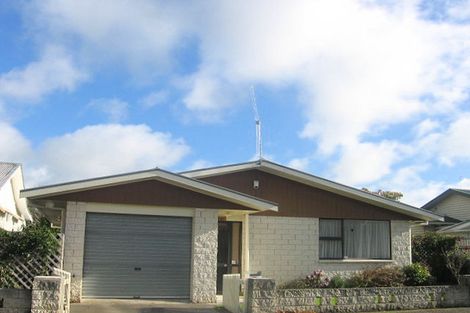 Photo of property in 78 Lyndhurst Street, Takaro, Palmerston North, 4412
