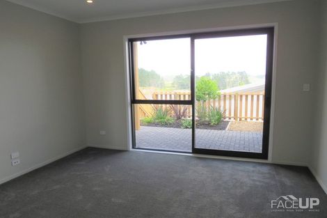 Photo of property in 28 Pukewhero Rise, Westgate, Auckland, 0614