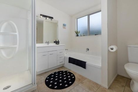 Photo of property in 42a Miro Street, Mount Maunganui, 3116