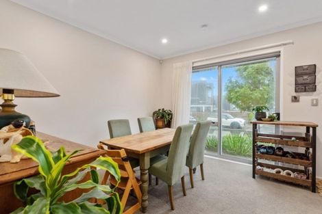 Photo of property in 10 Weta Road, Hobsonville, Auckland, 0616