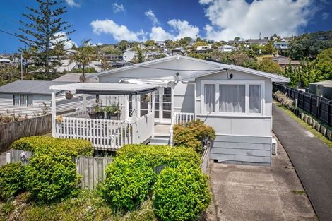 Photo of property in 113 Brightside Road, Stanmore Bay, Whangaparaoa, 0932
