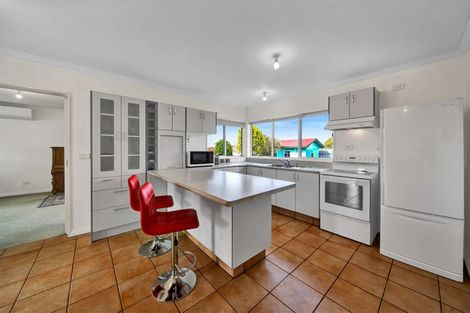 Photo of property in 24 Culzean Grove, Bell Block, New Plymouth, 4312