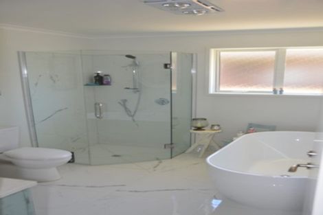 Photo of property in 1 Baccata Lane, Dannevirke, 4930