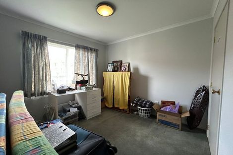 Photo of property in 5 Fitchburg Place, Mangere, Auckland, 2022
