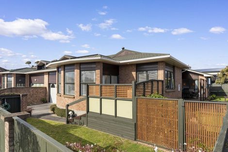 Photo of property in 74a Eatwell Avenue, Paraparaumu Beach, Paraparaumu, 5032