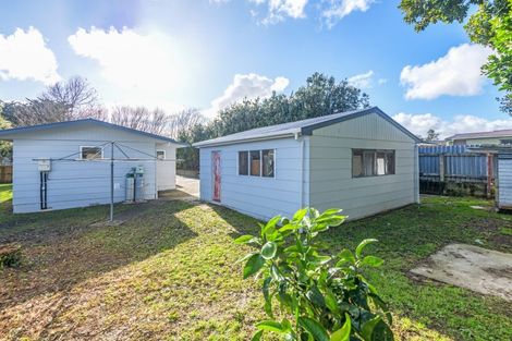 Photo of property in 15 Racecourse Road, Awapuni, Palmerston North, 4412
