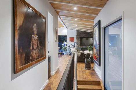 Photo of property in 34 Hebron Road, Waiake, Auckland, 0630