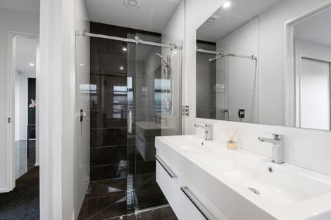 Photo of property in 4 Brenchley Avenue, Strowan, Christchurch, 8052