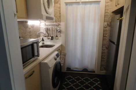 Photo of property in 1 Fairholme Avenue, Epsom, Auckland, 1023