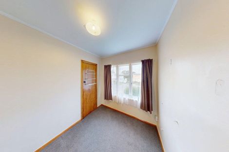 Photo of property in 11 Renfrew Place, Highbury, Palmerston North, 4412