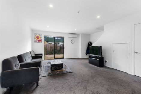 Photo of property in 3/25 Hargest Crescent, Sydenham, Christchurch, 8023