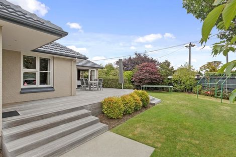 Photo of property in 37 Sledmere Street, Burnside, Christchurch, 8053