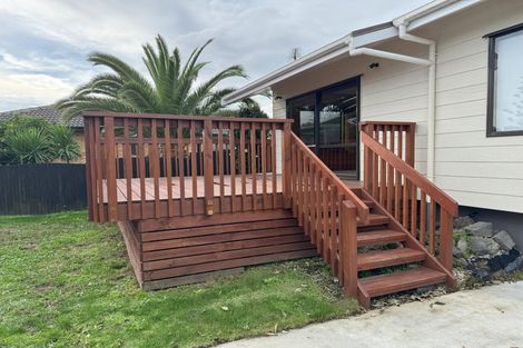 Photo of property in 49 Norcross Avenue, Henderson, Auckland, 0612